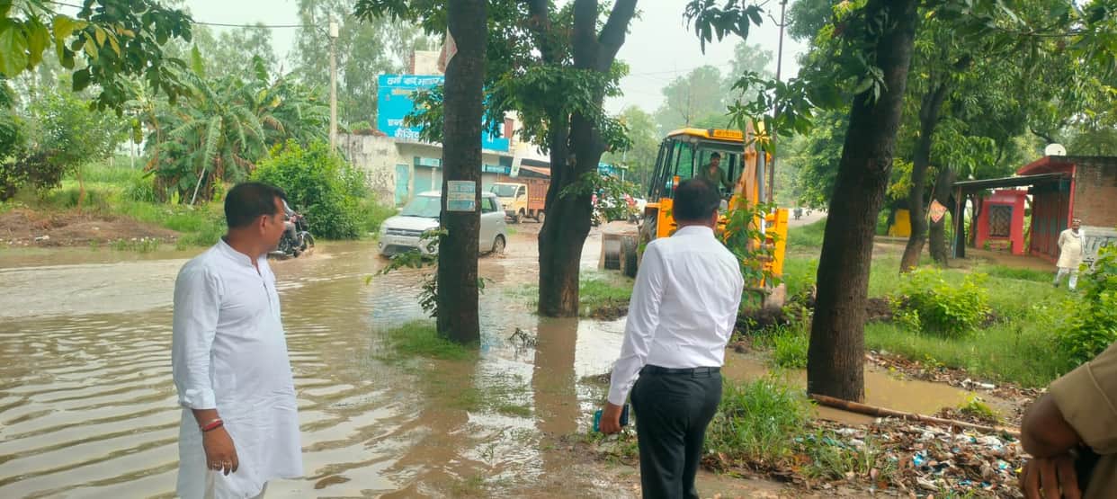 The MLA provided relief from waterlogging on the spot