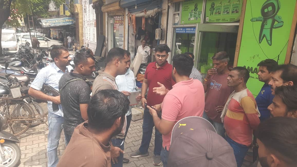 Shots fired at tire dealer's showroom; threat issued in the name of terrorist Kulbir Sidhu