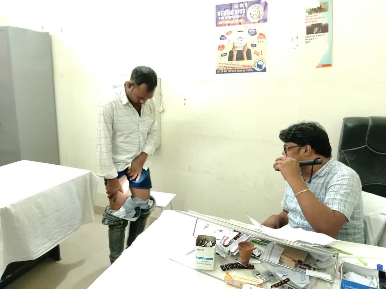 Infection spreading due to bites from monsoon insects; 10% of daily patients are affected