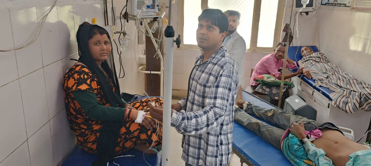kasganj news snake bite
