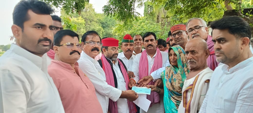 Financial assistance of one lakh rupees provided to the family of the CSC operator.