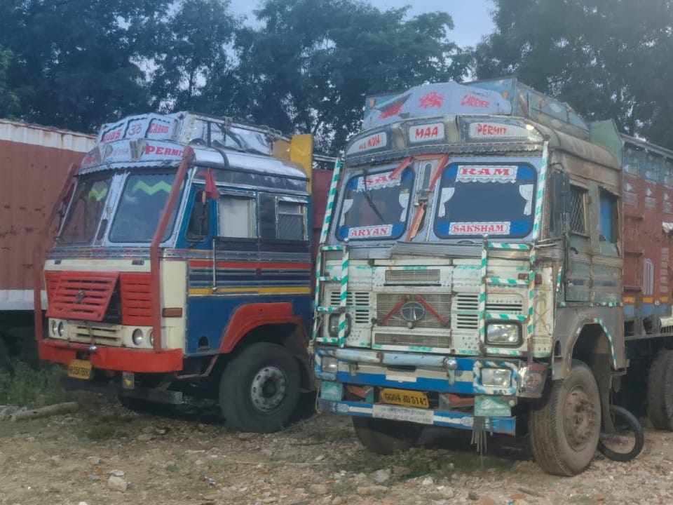 जब्त किए ट्रक