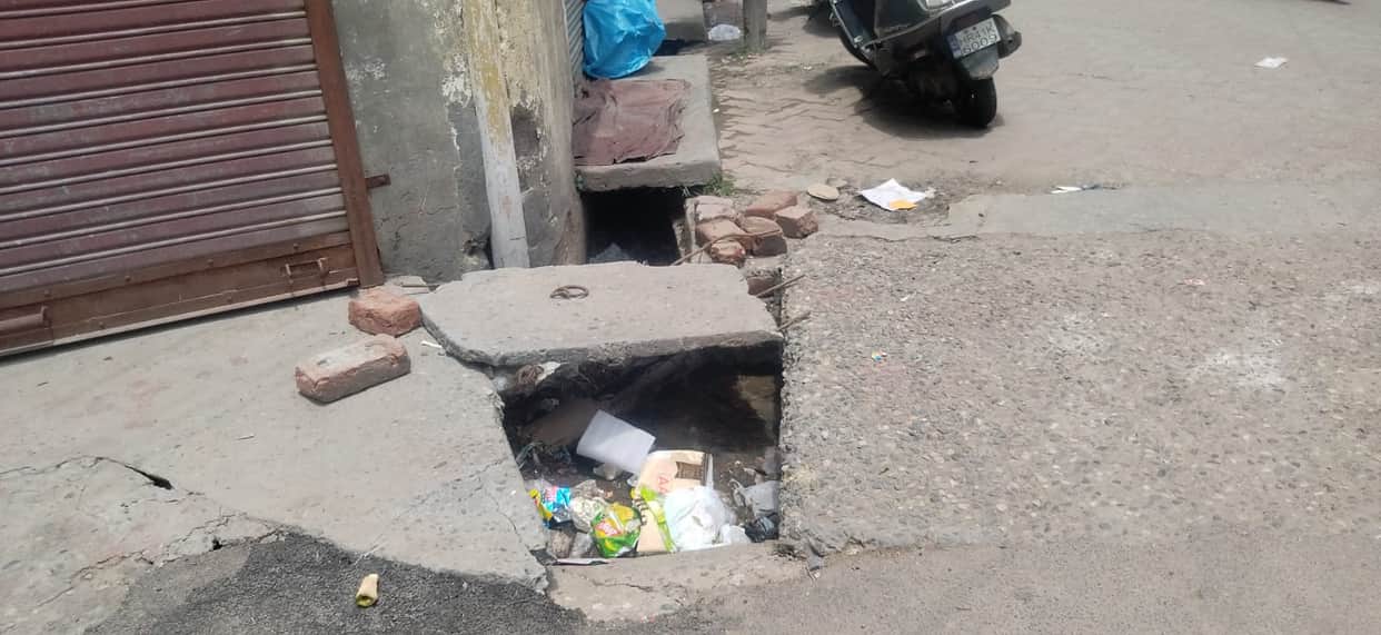 No lessons learned from the waterlogging caused by the rain, drains still not cleaned