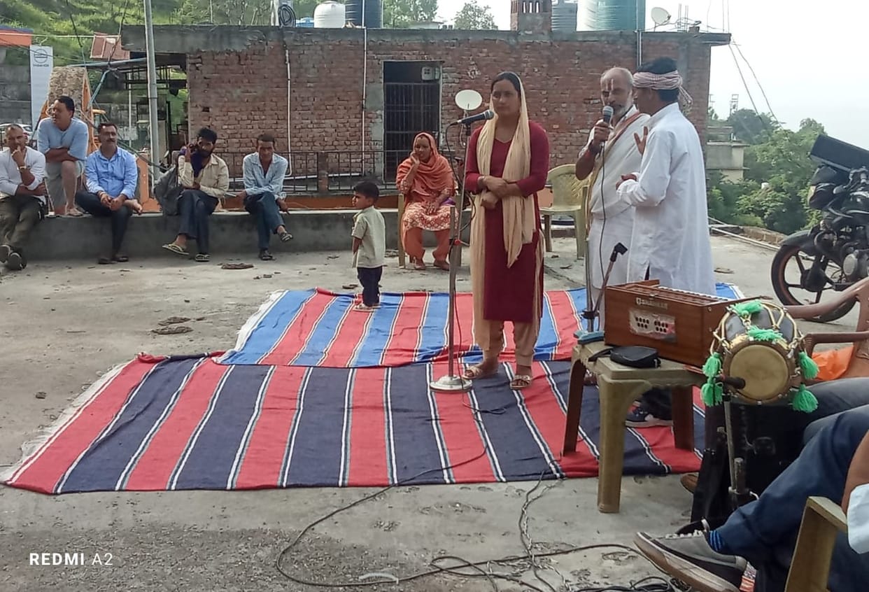 Welfare schemes were conveyed to the people through folk songs and street plays.