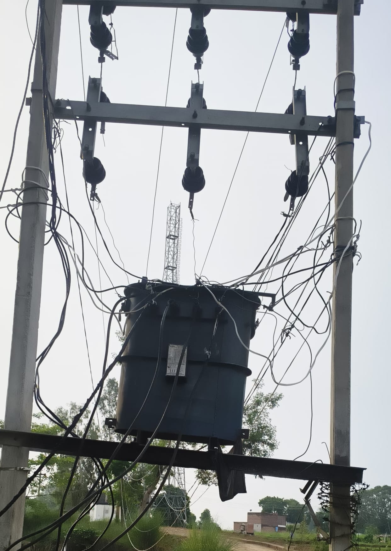 Burnt-out transformer not replaced even after five days; water crisis deepens.