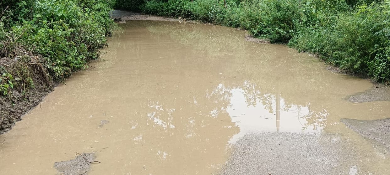 Risk of accidents increases due to waterlogging on Auhar-Samoh road.