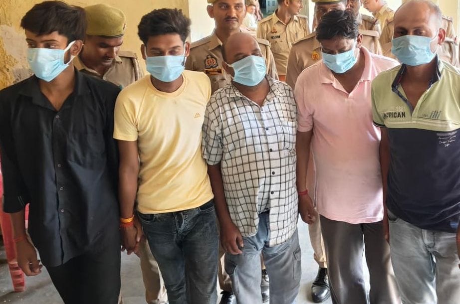 Mule account racket busted, five arrested