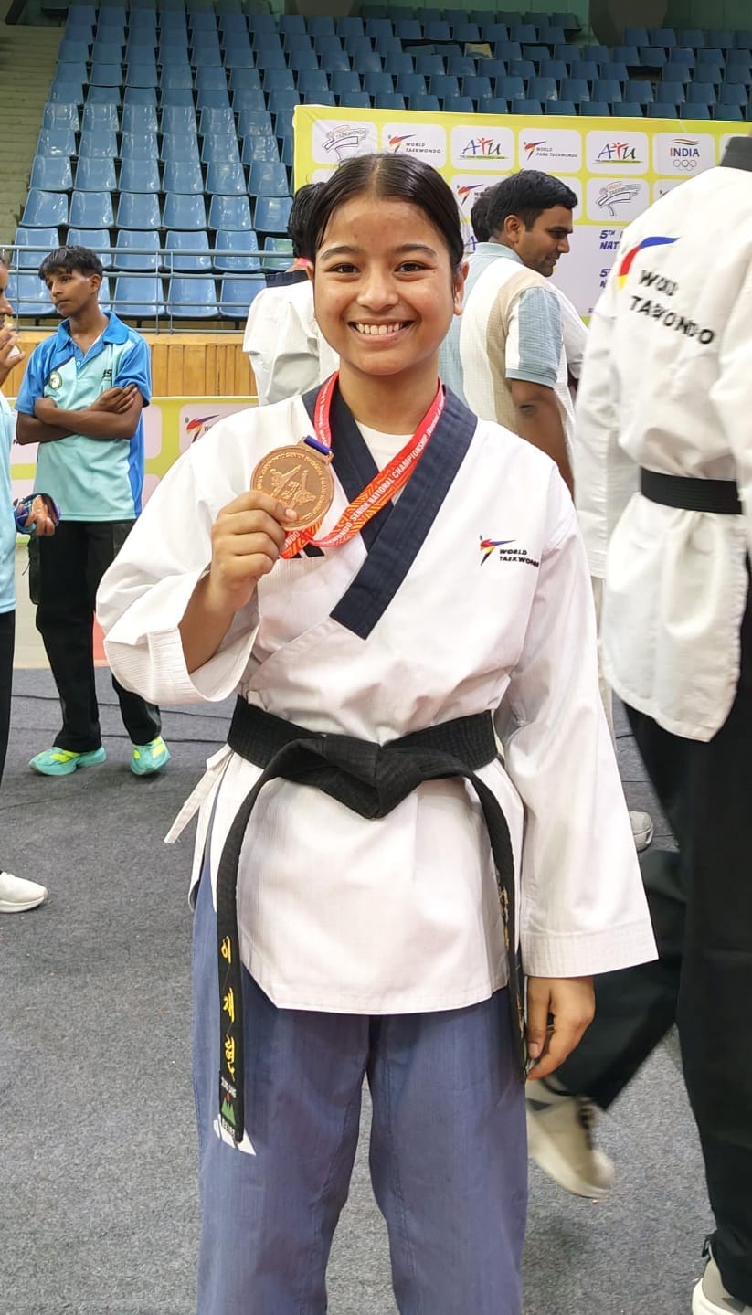 Taekwondo: Pankhudi wins bronze medal at national competition.
