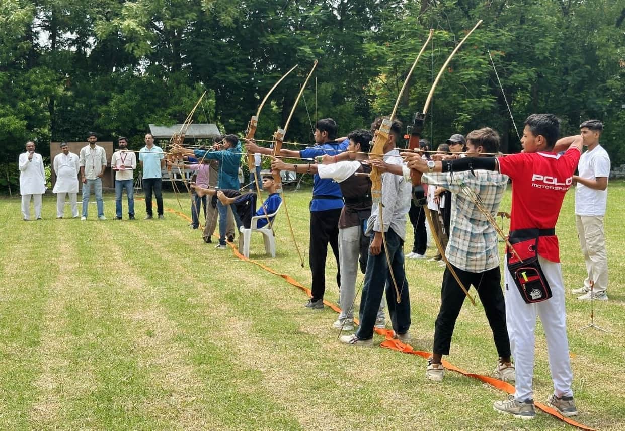 41 archers, including 10 girls, displayed their prowess at the district-level archery competition