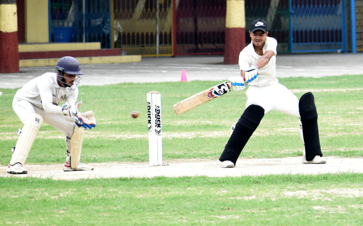Prayagraj reaches semi-finals thanks to Veer's century.