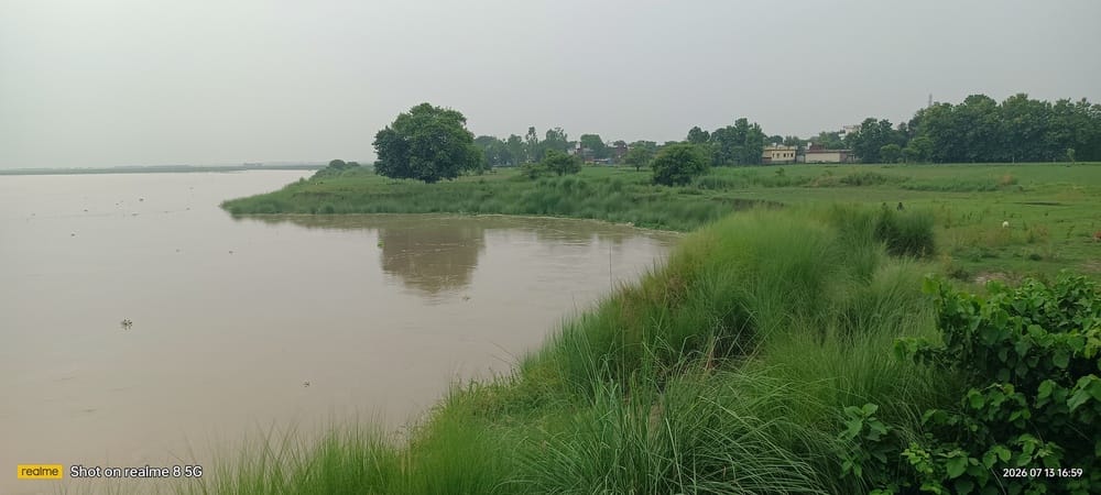 near the danger mark, water levels rise one meter in 24 hours