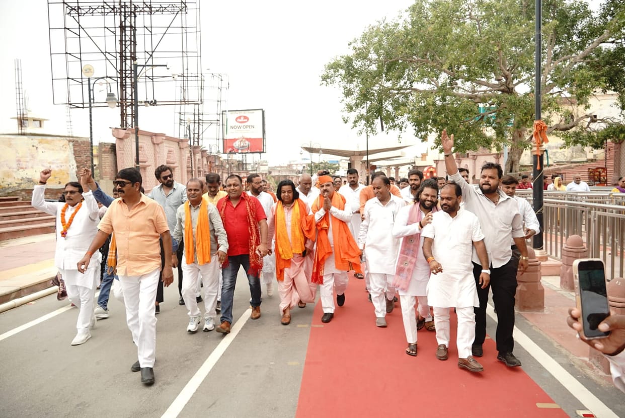 The State President of the Bharatiya Janata Party's Backward Classes Morcha has demanded the formation of an 'anti-Ram' trust