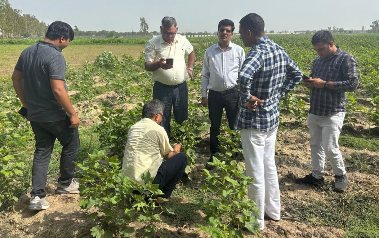 Farmers were informed about modern pest control techniques.
