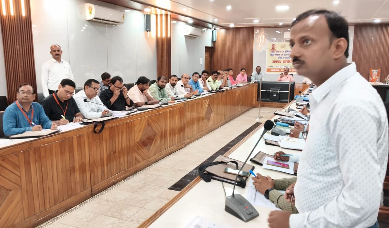 Panchayat secretaries were briefed on the procedure for formulating and entering action plans.