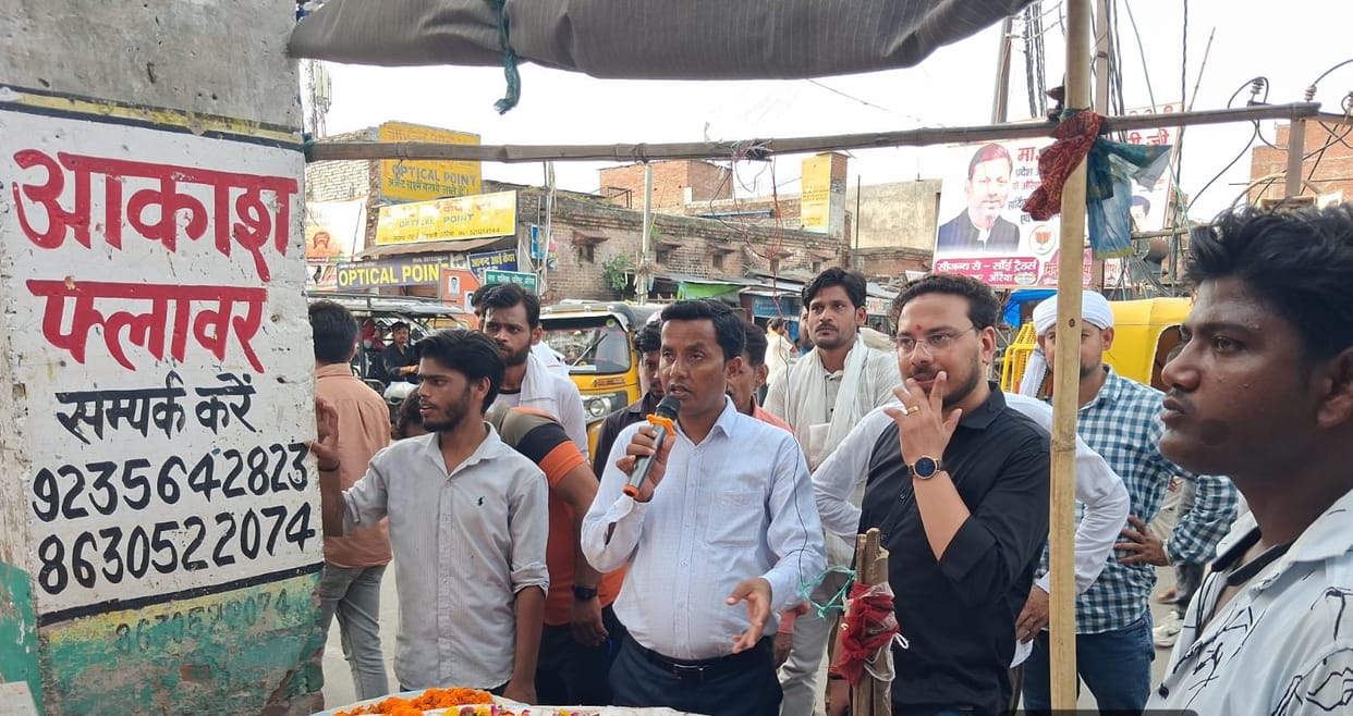 15 shopkeepers fined for encroachment and use of banned plastic.