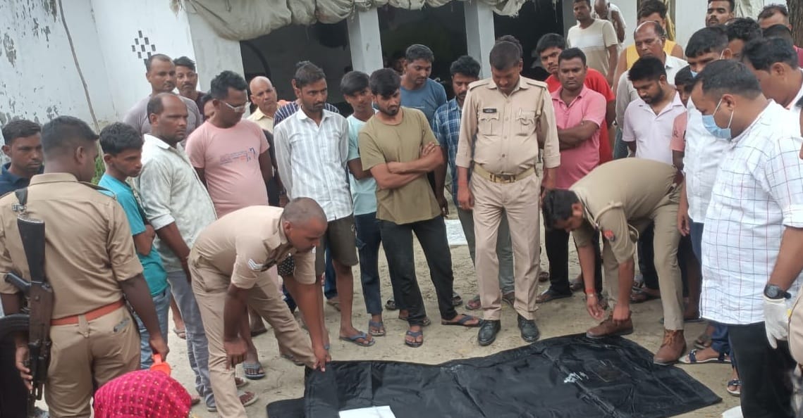 Wife had called the police following a dispute; after the police left upon resolving the matter, the husband hanged himself.