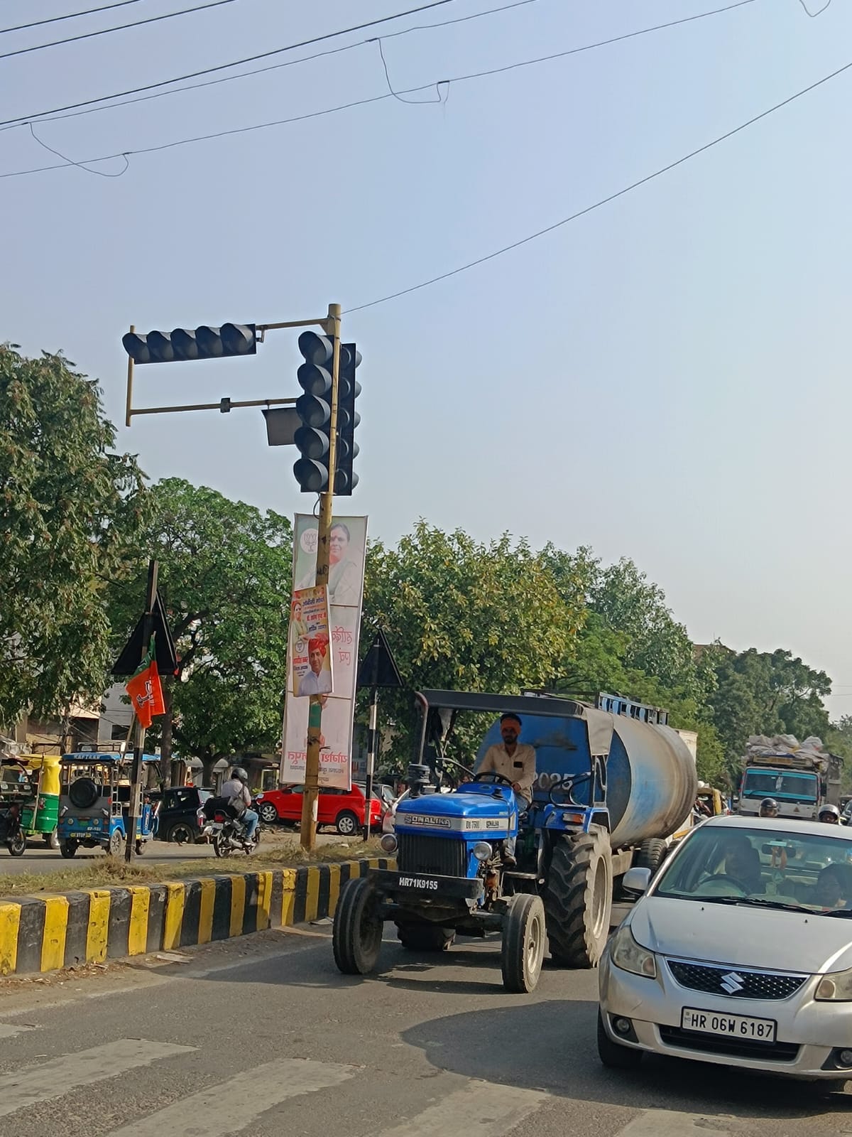 Traffic signals off; recklessness running wild on the roads