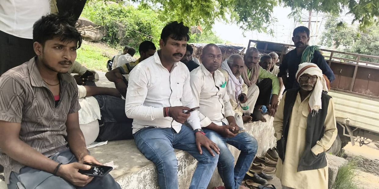Young man returning from in-laws' house with friend; both die in road accident