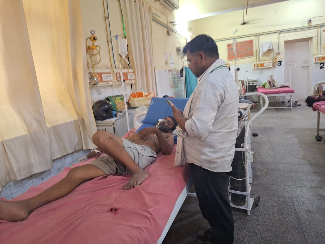 Oxygen plant grinds to a halt; patient treatment now relies on cylinders.