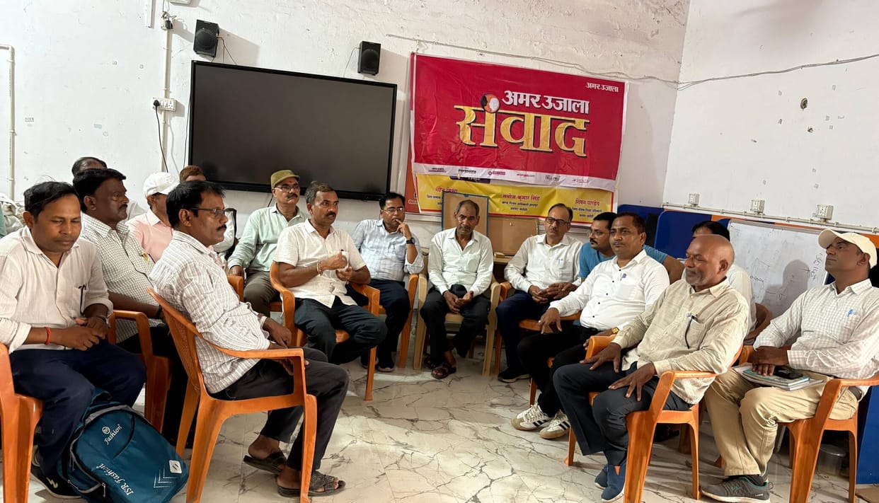Traders' complaint found valid; instructions issued to dig the drain