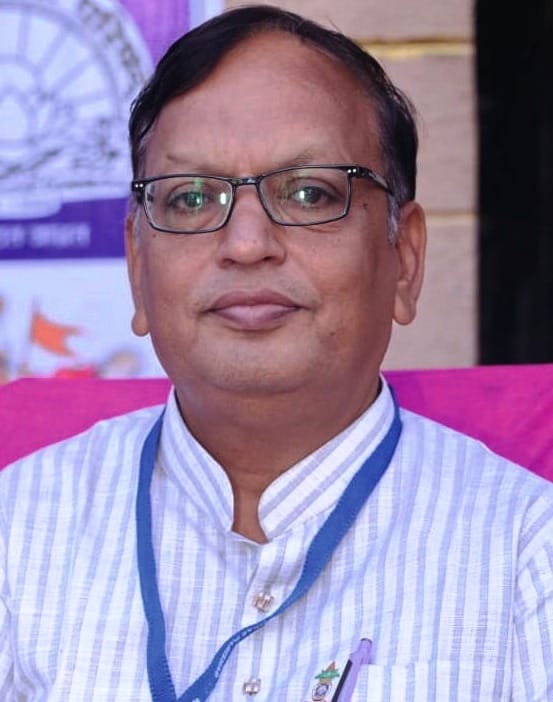 Rajneesh Gupta became the President and Prof. Vipin became the General Secretary
