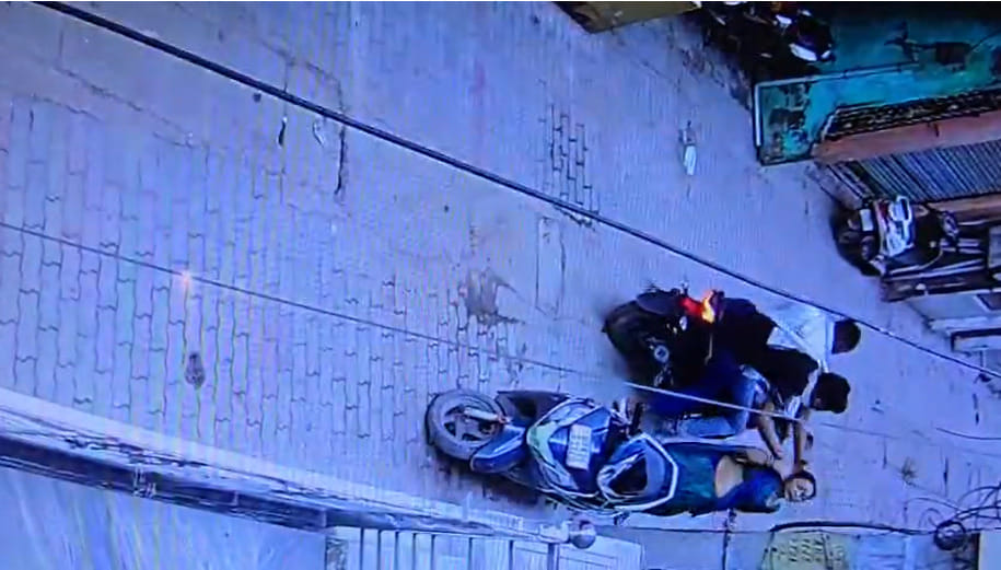 10-gram gold chain snatched from elderly woman returning from morning walk.