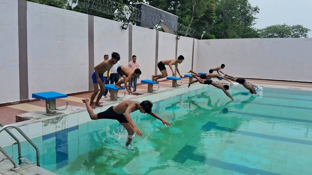 Students displayed their prowess in the swimming competition.