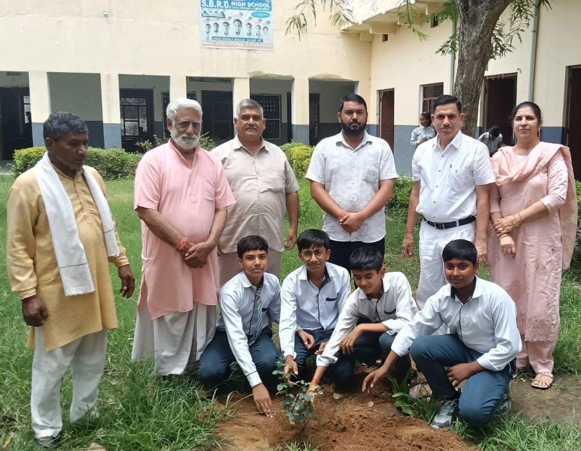Plants are essential for human life: Narottam Das