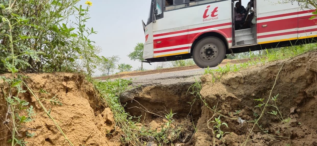 This path is fraught with danger; the roads are in a wretched state following the rains.