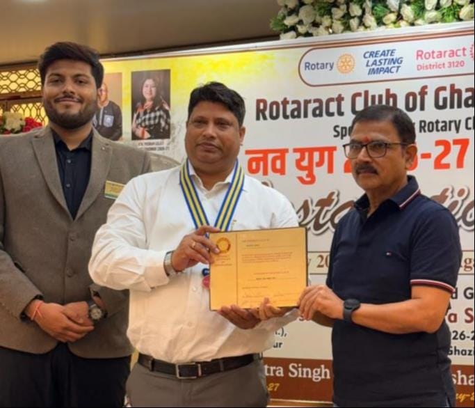 Dr. Swatantra Singh becomes the 28th President of Rotaract Club Ghazipur Ganga.