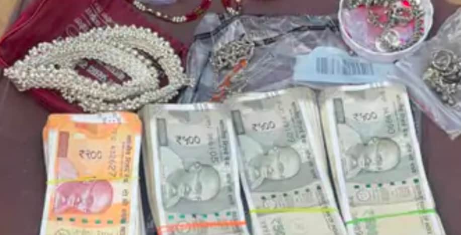 चोरी की झूठी रिपोर्ट के बाद घर से मिला सामान