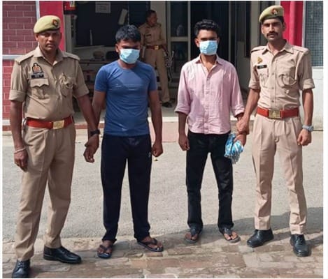 वाहनों की फर्जी नम्बर प्लेट बनाने के अपराधी दबोचे। स्रोत पुलिस