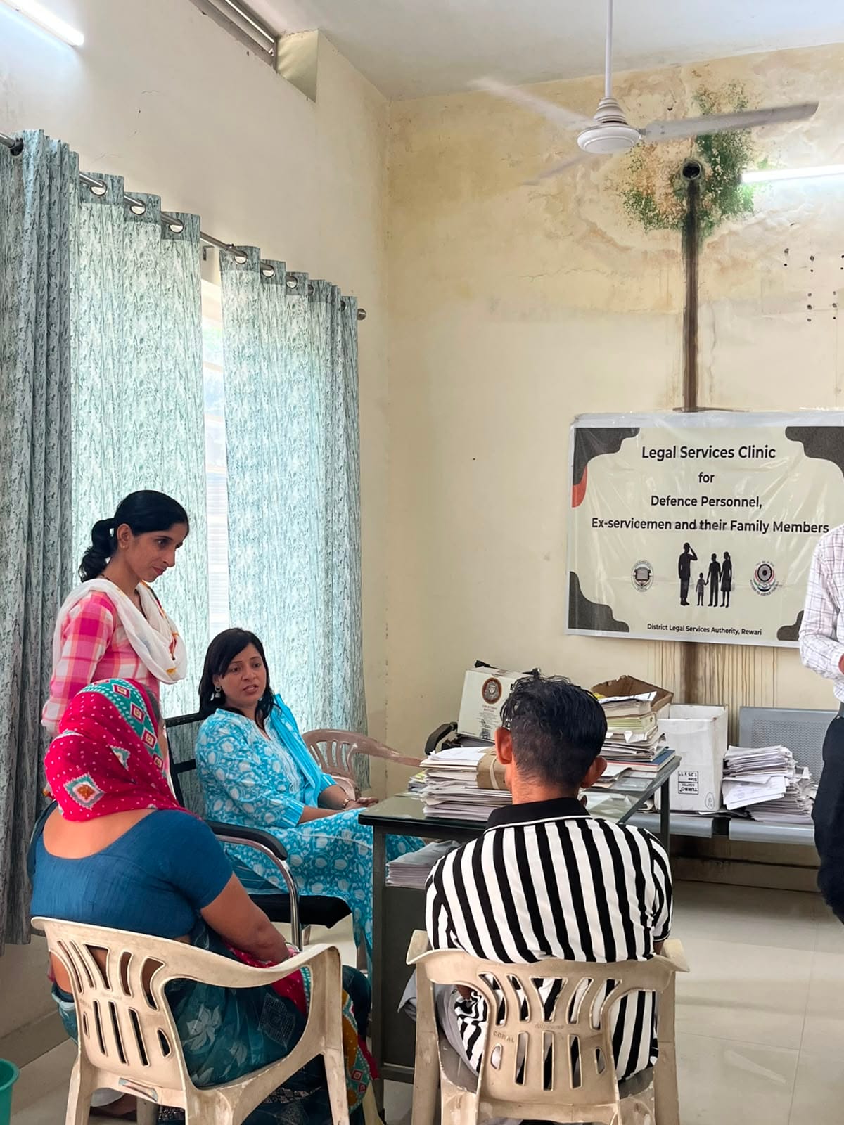 CJM inspected the legal aid clinic.