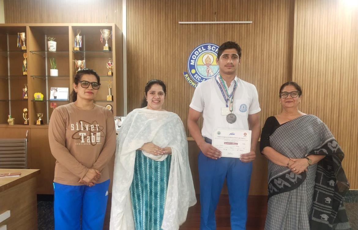 Supreet won a bronze medal at the National Wrestling Championship.