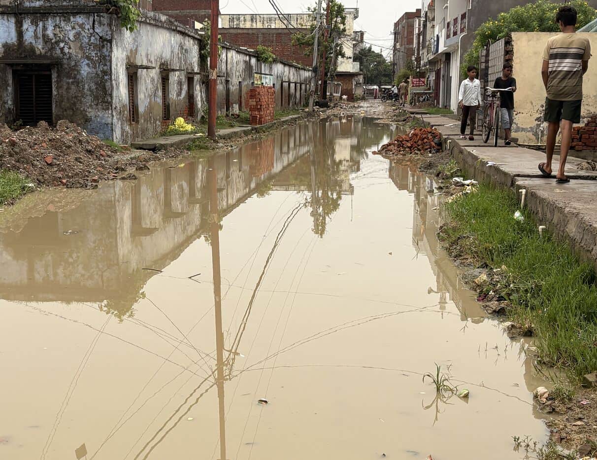 Rain exposes the truth, waterlogging troubles people