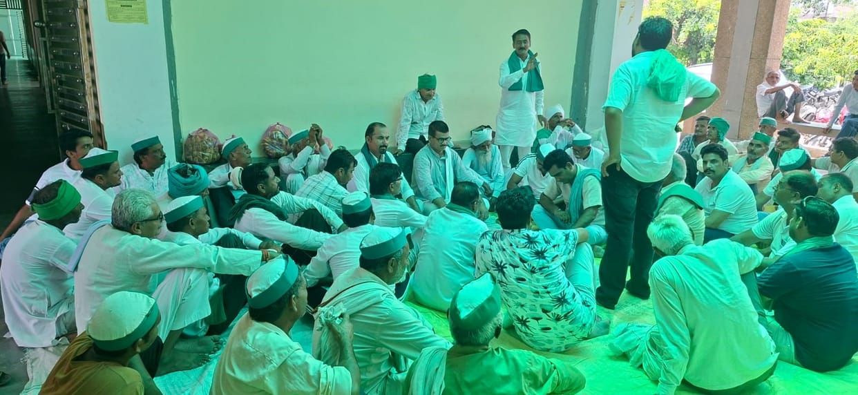 The SDM assured BKU activists of a speedy resolution.