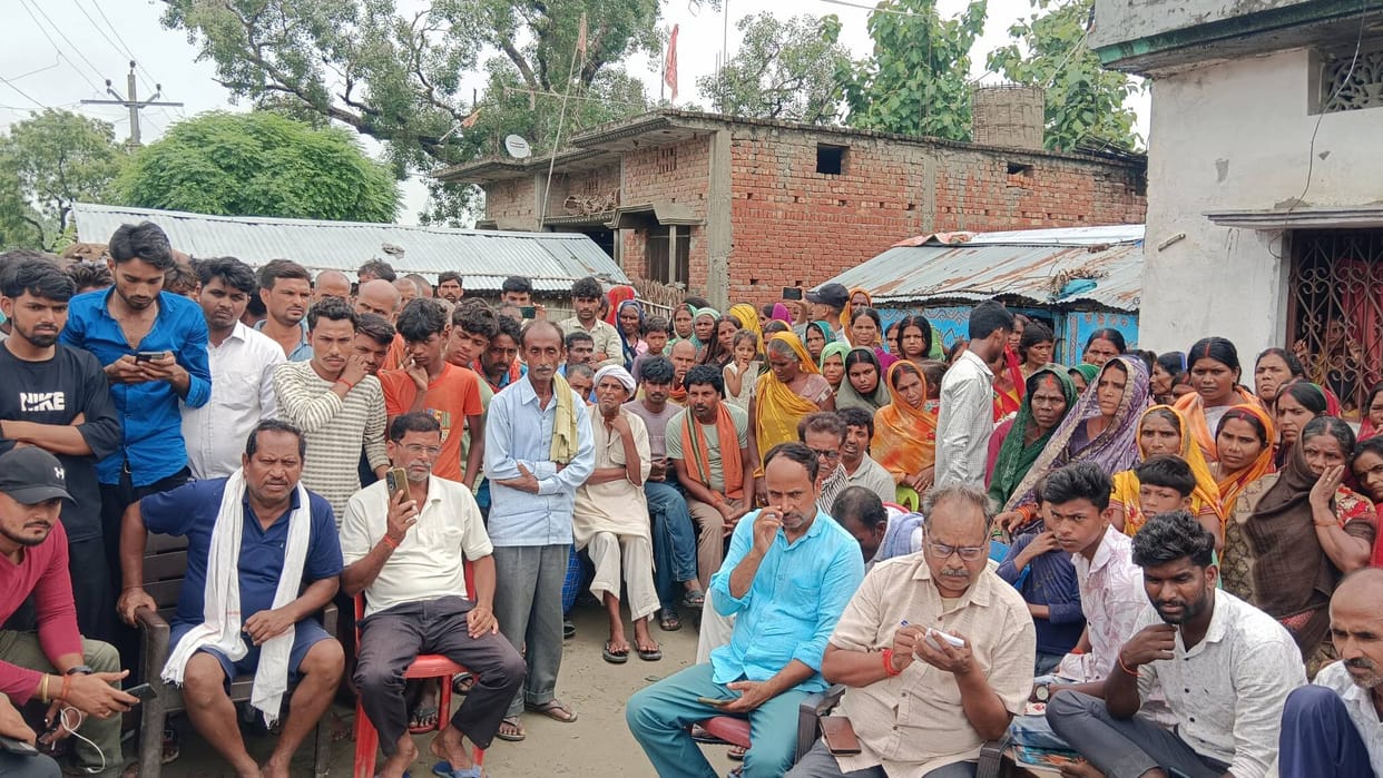 Uproar by family members following the death of an injured youth; two attempts made to block the road.