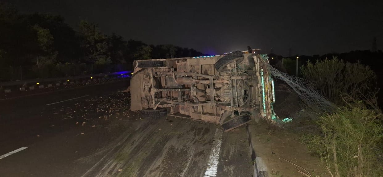 Vegetable-laden pickup truck overturns after going out of control, three injured