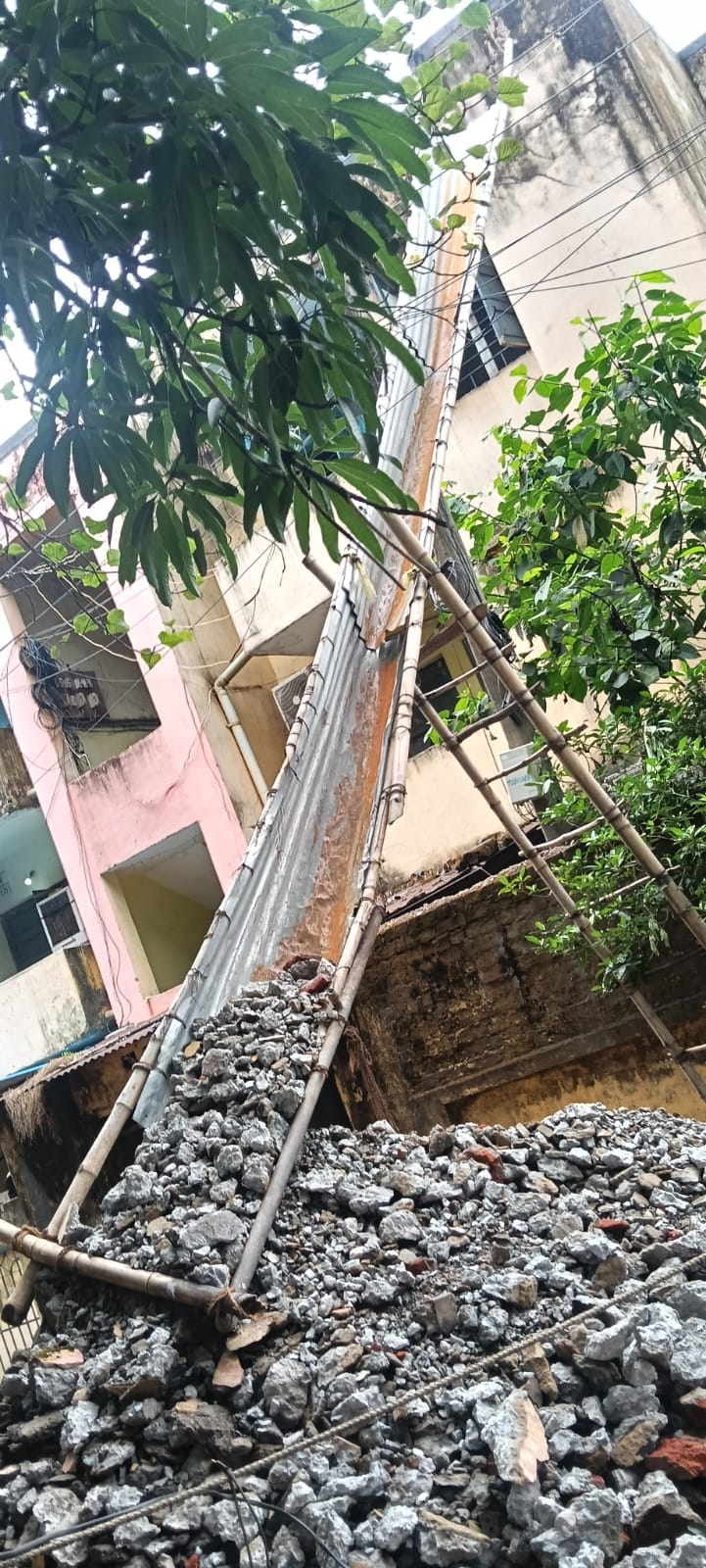 Negligence in SECL Deepka Pragati Nagar water work
