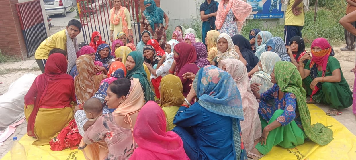Demand for encounter of the accused; 15-hour uproar outside the police outpost