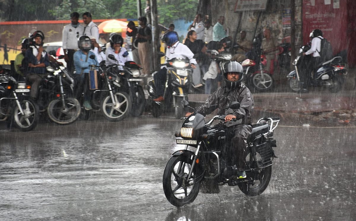Weather Update:बादल, बारिश और जलभराव… दिल्ली में 27 जुलाई तक कैसा रहेगा मौसम? Imd ने बताया, पढ़ें अपडेट – Rain Spell Continues In Delhi, Temperatures Drop; Find Out What The Weather Will Be Like Until July 27 Weather Update:बादल, बारिश और जलभराव… दिल्ली में 27 जुलाई तक कैसा रहेगा मौसम? Imd ने बताया, पढ़ें अपडेट – Rain Spell Continues In Delhi, Temperatures Drop; Find Out What The Weather Will Be Like Until July 27