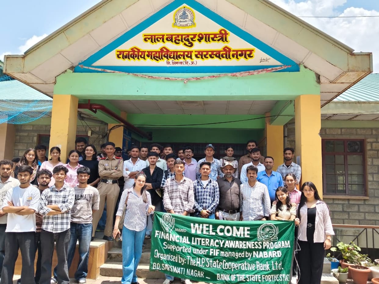 Students were informed about banking schemes.