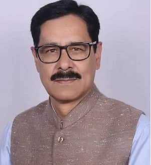 त्रिलोक सूर्यवंशी।