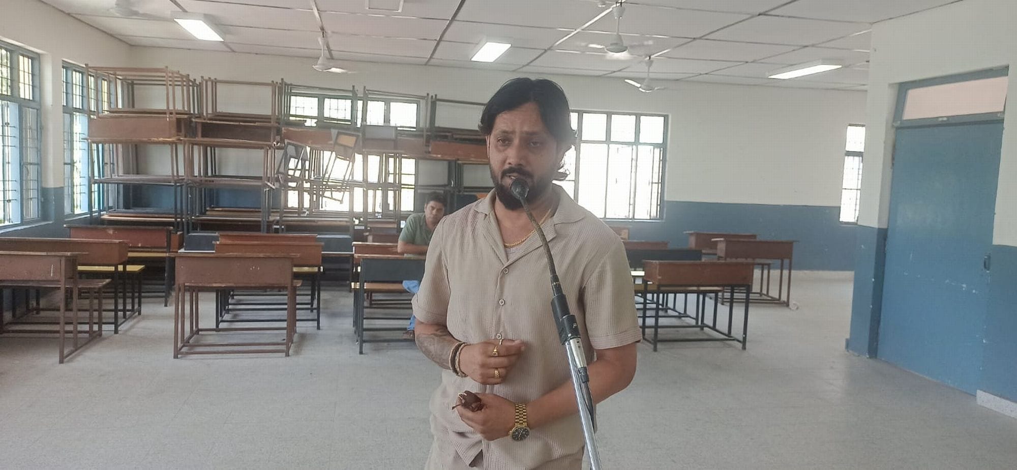 चंबा में मिंजर मेला सांस्कृतिक संध्या को लेकर ऑडिशन देता कलाकार।संवाद