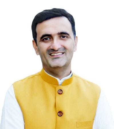 Expressed happiness over Chetan becoming the state in-charge of IT and Social Media Department