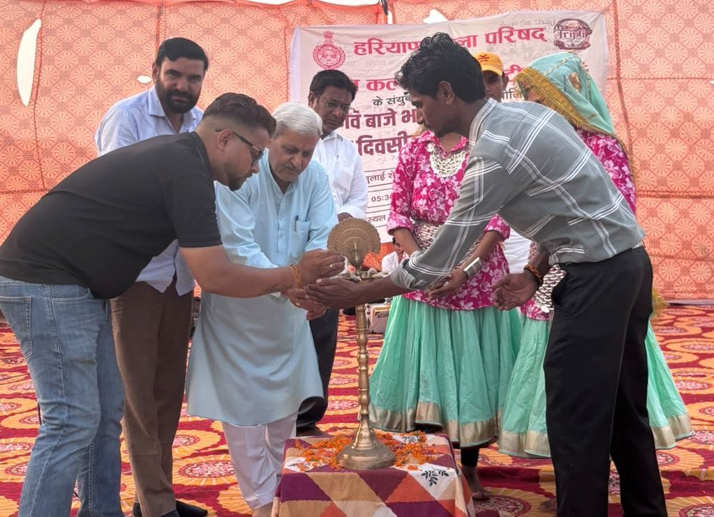 Presentation of folk culture given in Song and Ragini Festival