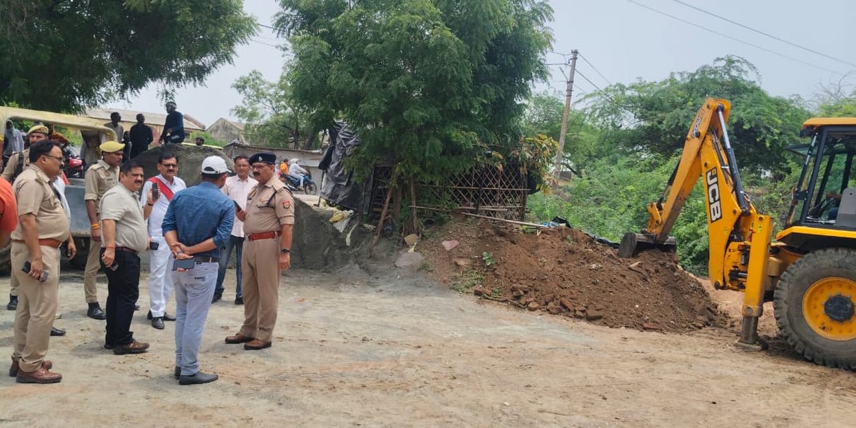 Bulldozers rolled over government land; encroachments removed.
