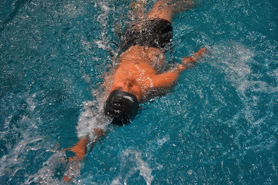 CMS Rajendra Nagar and Ishkant Swimming Club emerged as champions.