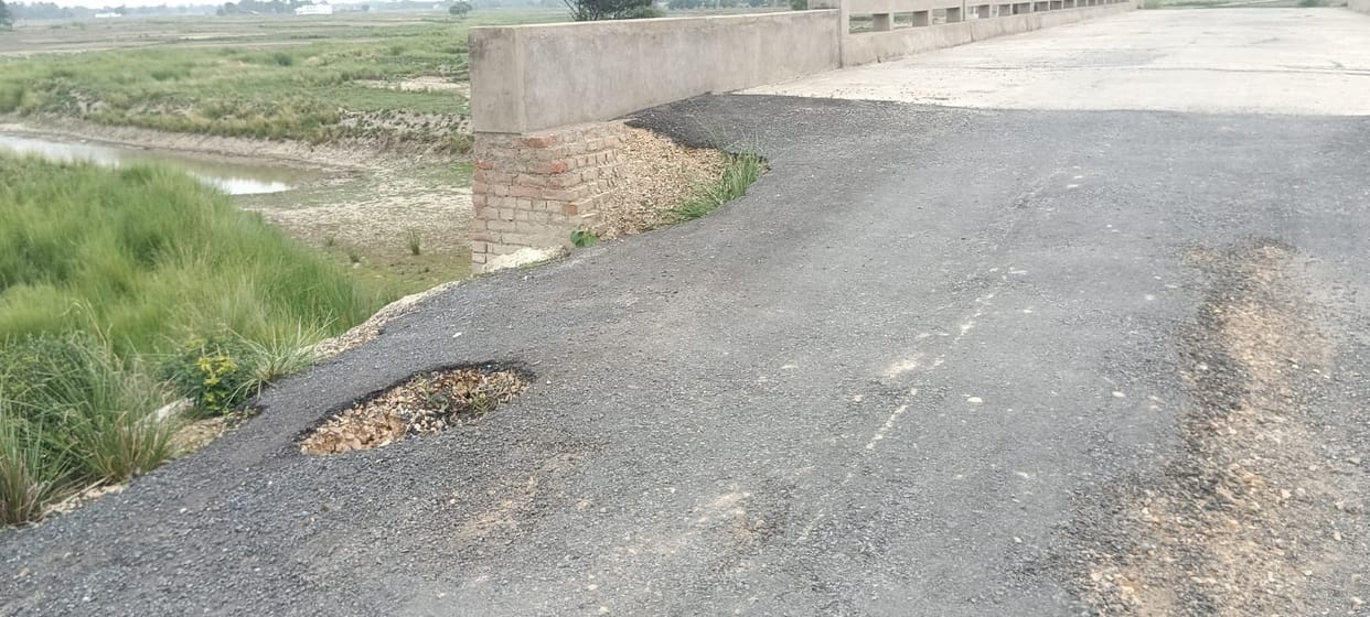 Road built at a cost of 1.95 crore caves in