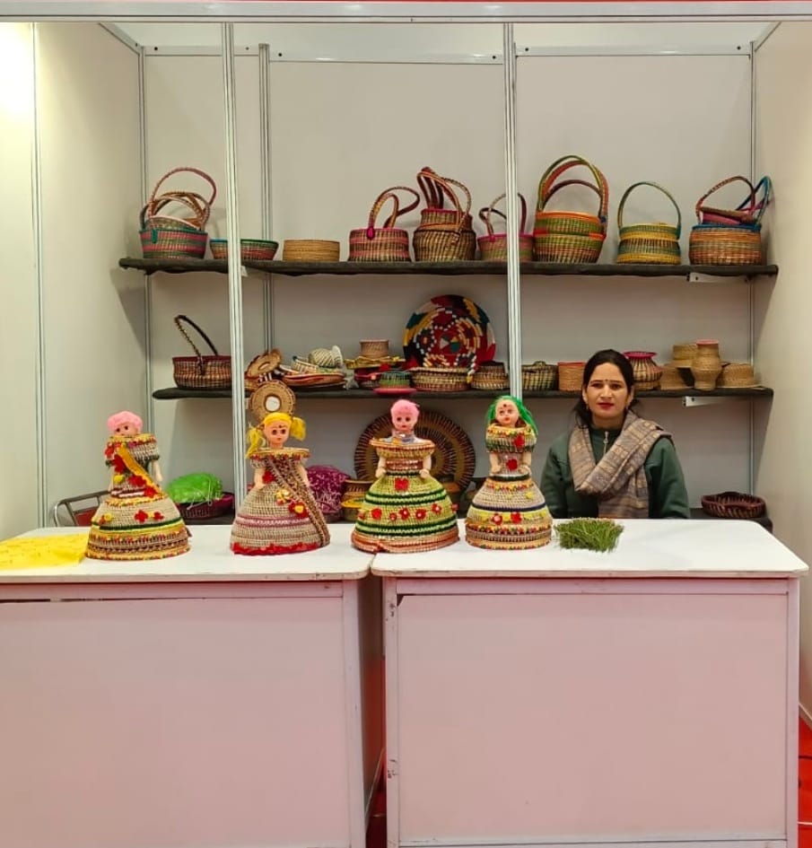 Kavita is paving the path to self-reliance through the art of crochet.